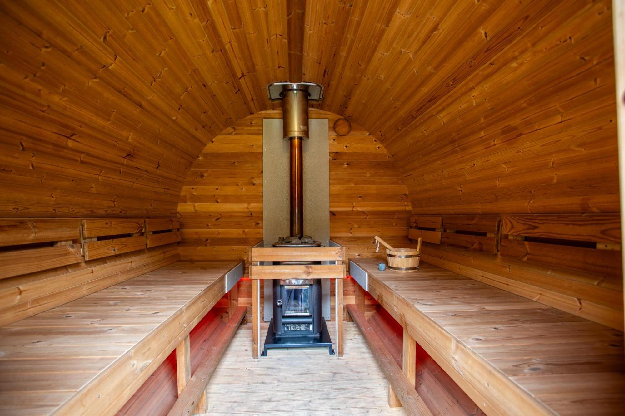 Evergreen Wellness Met Sauna & Hottub Ewijk Eksteriør billede
